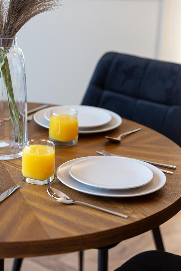 Awangarda Apartment Warsaw Ochota By Renters Prestige Luaran gambar